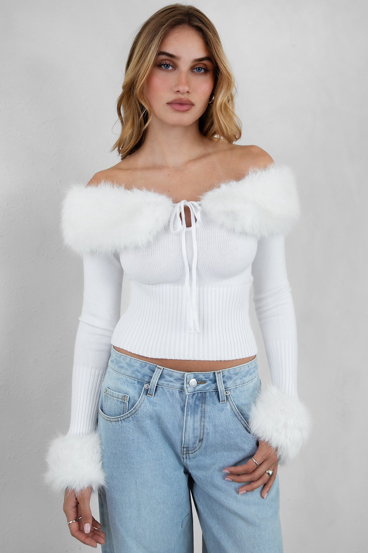 Lady Faux Fur Cuffs Off Shoulder Cardigan Top