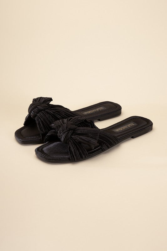 Très Chic Bow Decor Crinkle Satin Flat Sandals