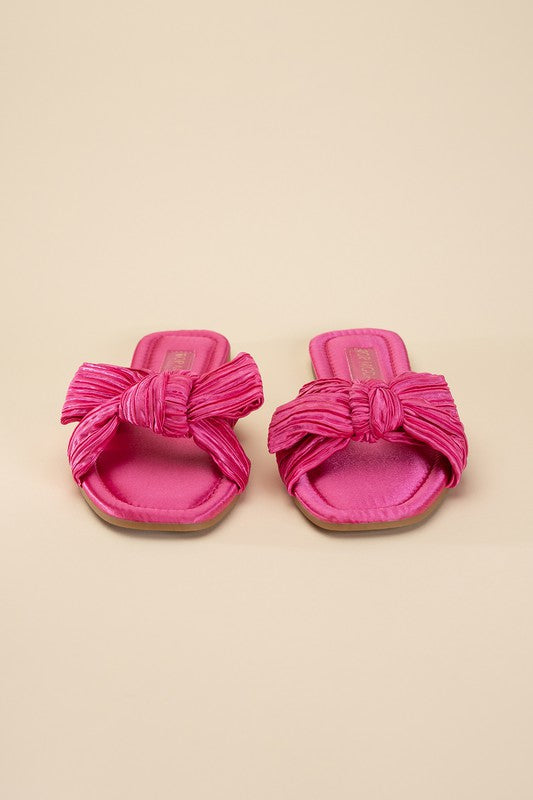 Très Chic Bow Decor Crinkle Satin Flat Sandals