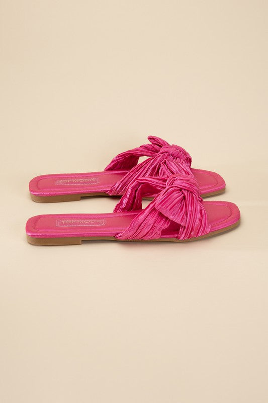 Très Chic Bow Decor Crinkle Satin Flat Sandals