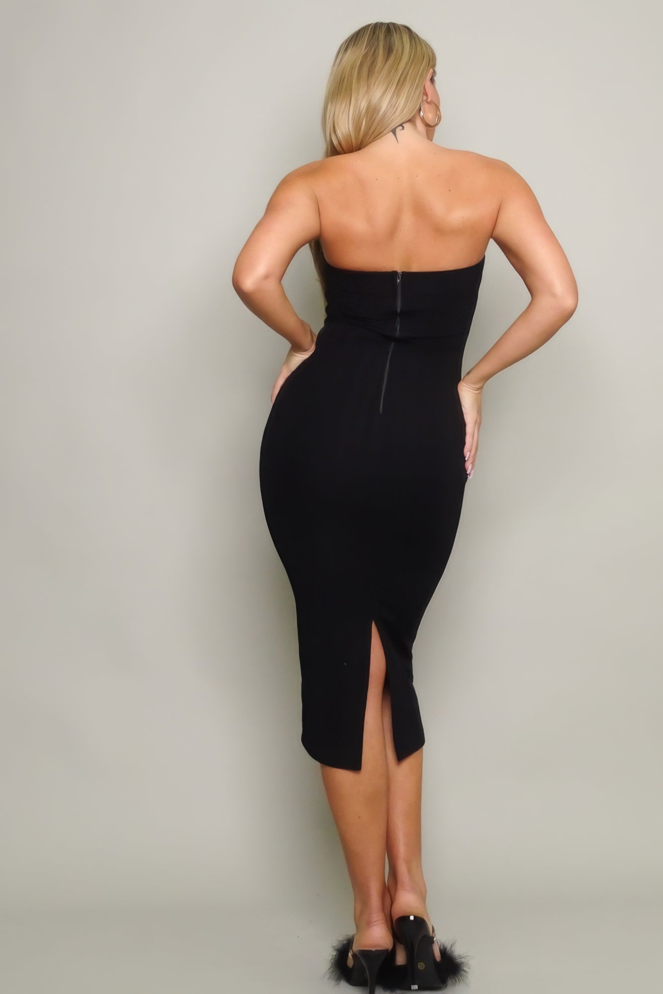 Bianca Strapless Knit Tube Bodycon Midi Dress - ShopRbls